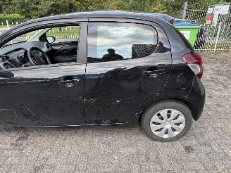 Peugeot 108  picture 22