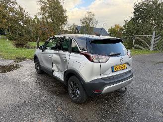 Opel Crossland X picture 2