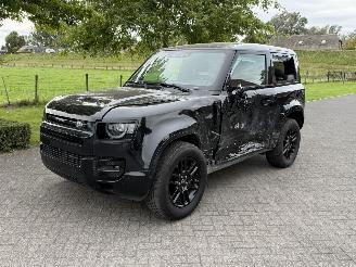 Auto incidentate Land Rover Defender X-Dynamic / 4WD / 3.0 Diesel / Automaat / Panorama 2023/7