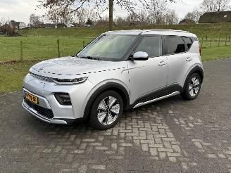 Coche accidentado Kia Soul e-Soul Comfortline 64 kWh 2020/12