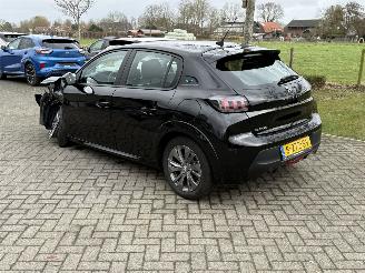 Peugeot e-208 EV Active Pack 50 kWh picture 4