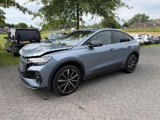 damaged passenger cars Audi Q4 E-Tron Advanced Pack 150 KW Leer 2022/5