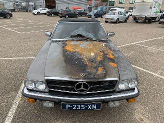 Schadeauto Mercedes SL 450 SL 1979/2