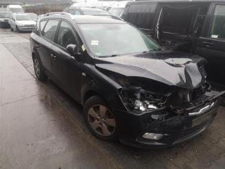 Uttjänta bilar auto Kia Cee d Cee'd Sporty Wagon (EDF), Combi, 2007 / 2012 1.6 CRDi 115 16V 2010