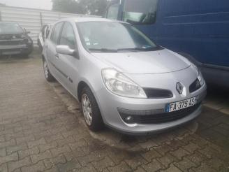 Uttjänta bilar auto Renault Clio Clio III (BR/CR), Hatchback, 2005 / 2014 1.5 dCi 85 2007/0