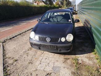 Coche siniestrado Volkswagen Polo Polo IV (9N1/2/3), Hatchback, 2001 / 2012 1.2 12V 2003/5