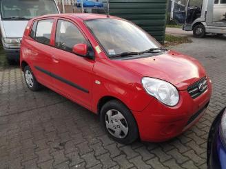 Vrakbiler auto Kia Picanto Picanto (BA), Hatchback, 2004 / 2011 1.0 12V 2010/2