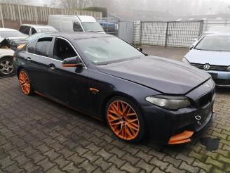 Sloopauto BMW 5-serie 5 serie (F10), Sedan, 2009 / 2016 530d xDrive 24V Blue Performance 2013