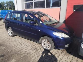 Vrakbiler auto Mazda 5 5 (CR19), MPV, 2004 / 2010 2.0 CiDT 16V Normal Power 2007