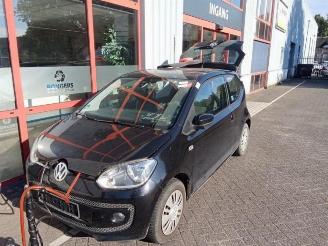 Vrakbiler auto Volkswagen Up! Up! (121), Hatchback, 2011 1.0 12V 60 2014/8