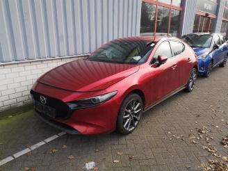 Vrakbiler auto Mazda 3 3 Sport (BP), Hatchback, 2018 2.0 SkyActiv-G 122 Mild Hybrid 16V 2021/6