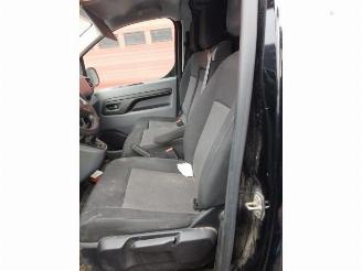 Opel Vivaro Vivaro, Van, 2019 2.0 Diesel 145 picture 12