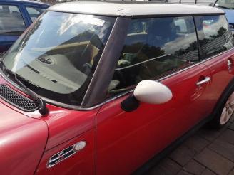 Unfallwagen Mini One Mini (R50/53), Hatchback, 2001 / 2007 1.6 16V Cooper S 2003