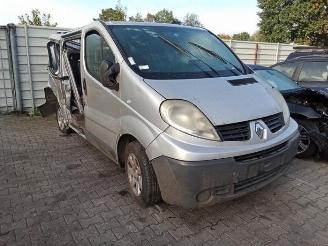 rozbiórka samochody osobowe Renault Trafic Trafic New (JL), Bus, 2001 / 2015 2.0 dCi 16V 90 2009