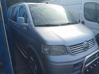Vrakbiler auto Volkswagen Transporter Transporter T5, Van, 2003 / 2015 2.5 TDi 2008/2