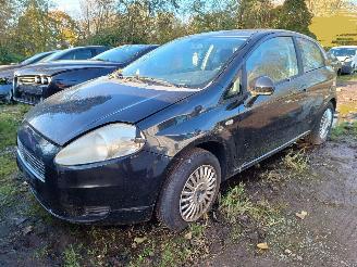 Vrakbiler auto Fiat Grande Punto 1.3 JTD Dynamic 2007/1