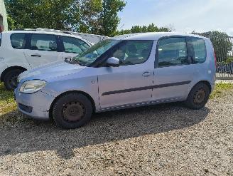 Uttjänta bilar auto Skoda Roomster 1.6-16V Style 2007/5