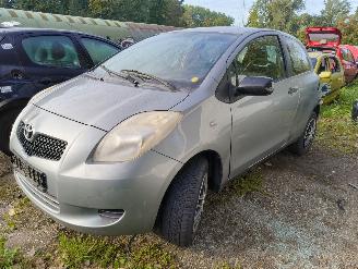 disassembly passenger cars Toyota Yaris 1.0 VVTi 2006/10