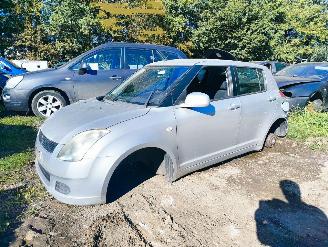 demontáž osobní automobily Suzuki Swift 1.3 GLS 2007/9