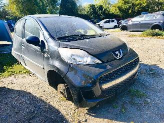 Démontage voiture Peugeot 107 1.0-12V XS 2011/7