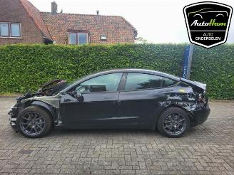 Vrakbiler auto Tesla Model 3  2022/6