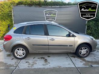 Vrakbiler auto Renault Clio Clio III Estate/Grandtour (KR), Combi, 2007 / 2014 1.2 16V TCE 100 2008/6