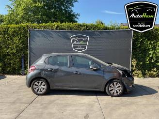 Autoverwertung Peugeot 208 208 I (CA/CC/CK/CL), Hatchback, 2012 / 2019 1.4 16V 2012/6