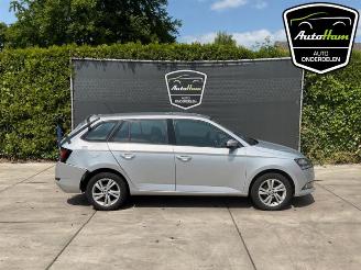 Vrakbiler auto Skoda Fabia Fabia III Combi (NJ5), Combi 5-drs, 2014 / 2022 1.0 TSI 12V 2021/6