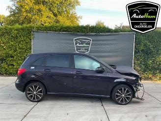 Mercedes B-klasse B (W246), Hatchback, 2011 / 2018 1.6 B-200 BlueEFFICIENCY Turbo 16V picture 1