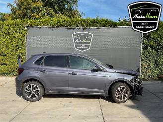 krockskadad bil auto Volkswagen Polo Polo VI (AW1), Hatchback 5-drs, 2017 1.0 TSI 12V 2022/6