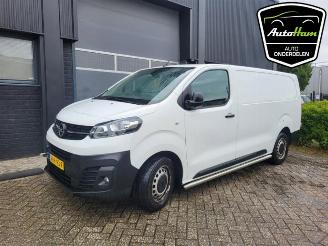 krockskadad bil auto Opel Vivaro Vivaro, Van, 2019 2.0 CDTI 122 2020/11