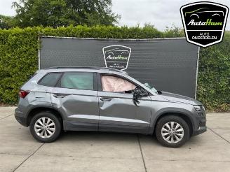 Coche siniestrado Skoda Karoq Karoq, SUV, 2017 1.0 TSI 12V 2024/2