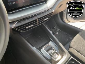 Skoda Octavia Octavia Combi (NXAC), Combi 5-drs, 2019 1.5 TSI e-TEC 16V picture 24