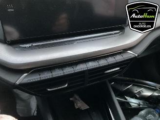 Skoda Octavia Octavia Combi (NXAC), Combi 5-drs, 2019 1.0 TSI e-TEC 12V picture 22