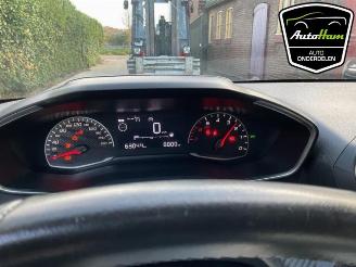 Peugeot 208 208 II (UB/UH/UP), Hatchback 5-drs, 2019 1.2 Vti 12V PureTech 75 picture 18