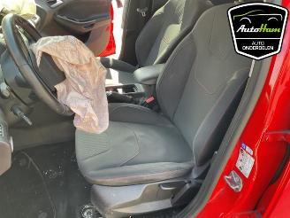 Ford Focus Focus 3, Hatchback, 2010 / 2020 1.0 Ti-VCT EcoBoost 12V 125 picture 19