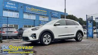 Vrakbiler auto Kia Niro Niro I (DE), SUV, 2016 / 2022 E-Niro 64 kWh 2019/9