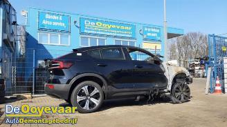 Vrakbiler auto Volvo C-40 C40 Recharge (XK), SUV, 2021 Recharge Twin 2021/12