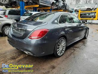 Vrakbiler auto Mercedes C-klasse C (W205), Sedan, 2013 C-180 1.6 16V 2015/4