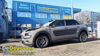 Vrakbiler auto Citroën C4 cactus C4 Cactus (0B/0P), Hatchback 5-drs, 2014 1.2 PureTech 82 12V 2017/9