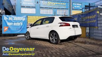 Sloopauto Peugeot 308 308 (L3/L8/LB/LH/LP), Hatchback 5-drs, 2013 / 2021 1.2 12V e-THP PureTech 110 2015/7