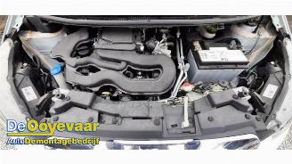 Peugeot 108 108, Hatchback, 2014 1.0 12V VVT-i picture 3