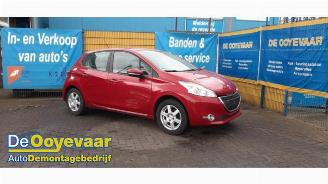 Auto da rottamare Peugeot 208 208 I (CA/CC/CK/CL), Hatchback, 2012 / 2019 1.0 Vti 12V PureTech 2013/1