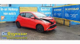 Vrakbiler auto Toyota Aygo Aygo (B40), Hatchback, 2014 1.0 12V VVT-i 2015/1