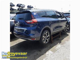 Vrakbiler auto Renault Grand-scenic Grand Scenic IV (RFAR), MPV, 2016 / 2023 1.2 TCE 130 16V 2017/6