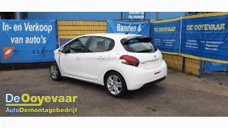 Autoverwertung Peugeot 208 208 I (CA/CC/CK/CL), Hatchback, 2012 / 2019 1.2 Vti 12V PureTech 2018/9