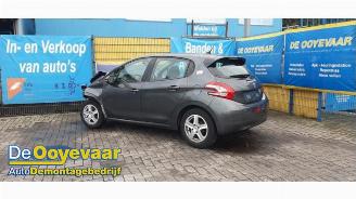 Uttjänta bilar auto Peugeot 208 208 I (CA/CC/CK/CL), Hatchback, 2012 / 2019 1.2 Vti 12V PureTech 82 2012/9