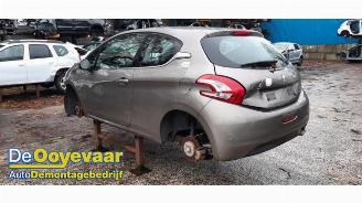 Auto da rottamare Peugeot 208 208 I (CA/CC/CK/CL), Hatchback, 2012 / 2019 1.6 Vti 16V 2012/6