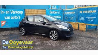 Auto da rottamare Peugeot 208 208 I (CA/CC/CK/CL), Hatchback, 2012 / 2019 1.0 Vti 12V PureTech 2014/9