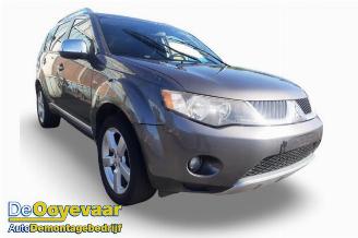 disassembly passenger cars Mitsubishi Outlander Outlander (CW), SUV, 2006 / 2012 2.2 DI-D 16V 4x4 2008/4